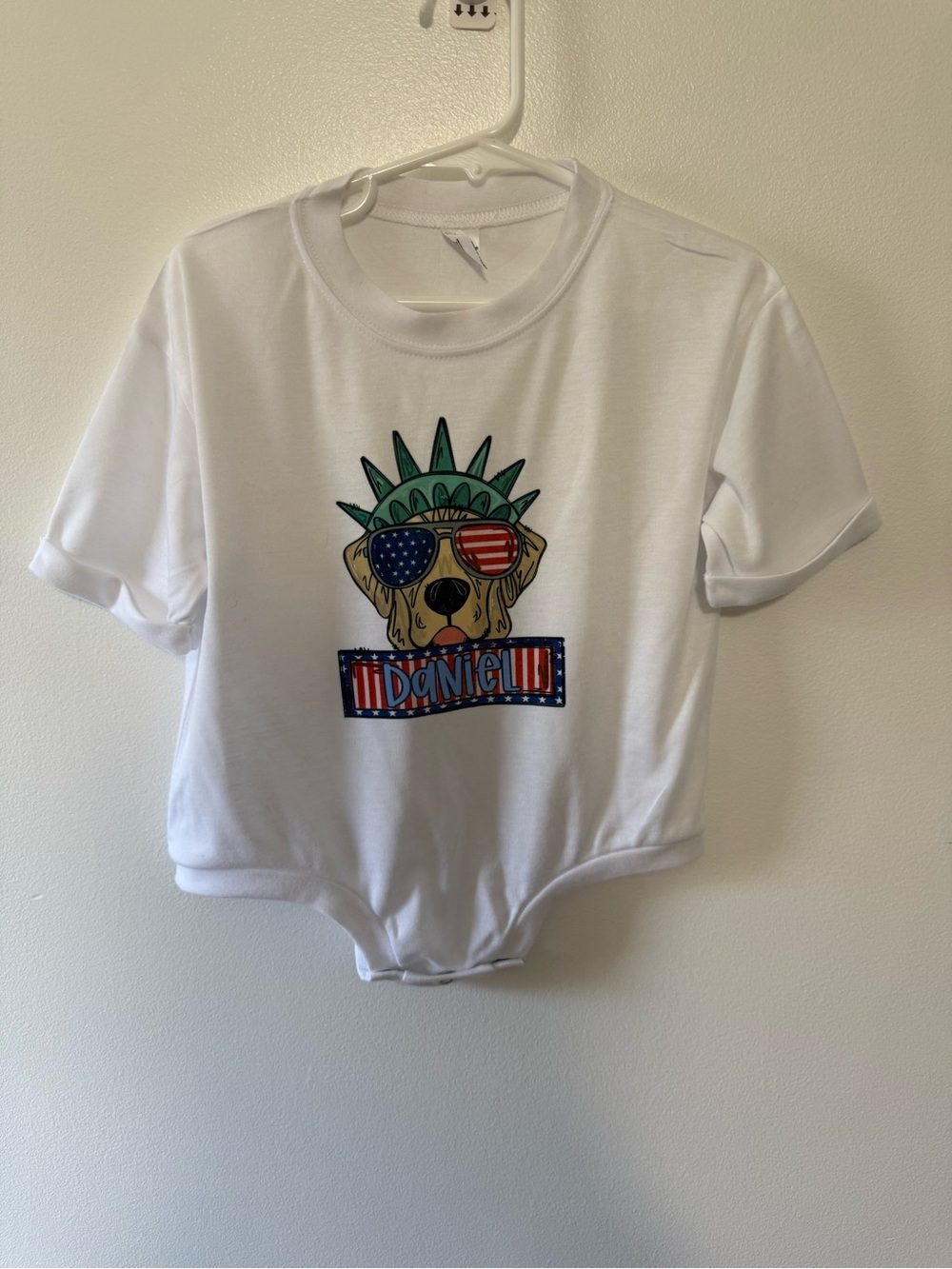 Kids White Graphic Bodysuit Tee with Patriotic Dog “Daniel”